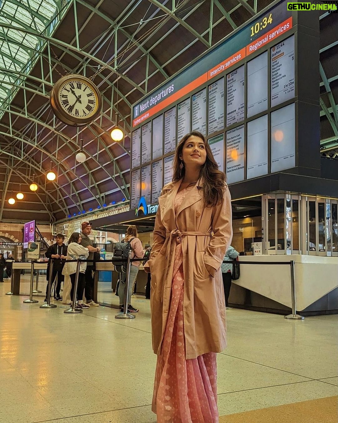 Tasnia Farin Instagram - মিস এলাচি বেগমের কাছের মানুষ দূরে থুইয়া সিডনি ভ্রমণ দেখুন ছবিসহ Sydney