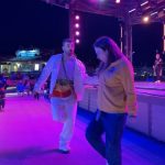 Tatá Werneck Instagram - Toda vez que desisto de uma montanha russa, faço alguém desistir de querer cantar ao ar livre