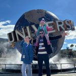 Tatá Werneck Instagram - Esse parque maravilhoso! Que dia perfeito ao lado da minha família e amigos e um menina que ficou sentada do meu lado e eu acabei desabafando e considero amiga tb . Eu amo a @universaldestinationsbrasil