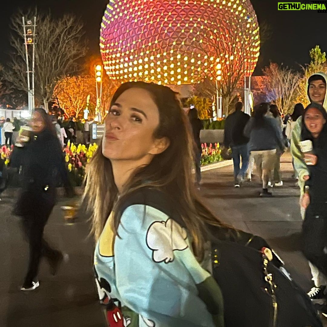 Tatá Werneck Instagram - Dump da minha vontade de postar qq coisa