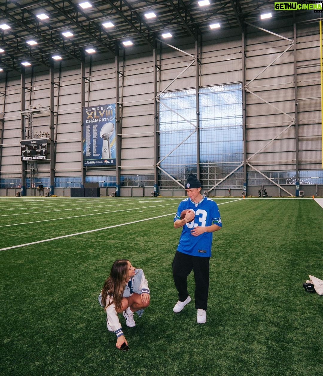 Tate McRae Instagram - THE ARE WE FLYING TOUR 2023 IS OFFICIALLY WRAPPED ðŸ˜ðŸ˜ thank u to all u guys for making this the best tour i coulda asked for. i can’t believe i get to do this everyday it blows my mind <3 LOVE U SEE U NEXT TIME