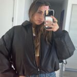 Tate McRae Instagram – 🎧🥺🎤™️🤠💓🥹👍🏼👽 how i feel ab the last couple weeks