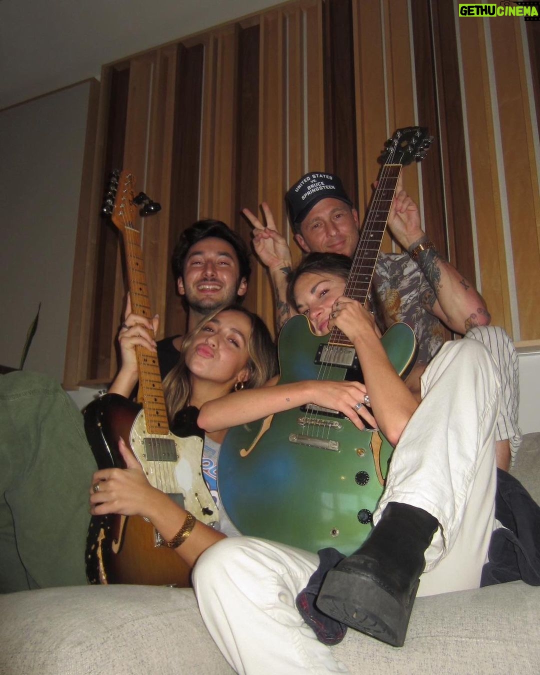 Tate McRae Instagram - THINK LATER THE ALBUM IS OUTTTTT EVERYWHERE. writing and creating the world for this album was so much fucking fun and i got to do it with my favourite ppl ever. thank u to @ryantedder who is the most talented alien genius for Epβing this record and to everyone who made these songs with me. they are so special to me. @amyallen @jasperharris i adore u and am so insanely inspired by you guys. @bradleyjcalder MY PARTNER IN CRIME i am so lucky i met you this year. u are so insanely talented and i feel so beyond lucky to work with u everyday. @aerinmoreno ur the most badass director alive - thank u so much for making my dreams come true in these music videos. thank u @skinnybonesjoans for being the coolest person alive i adore u. this album describes the spontaneity and chaos of turning 20 and every thing that comes with it. just writing my feelings with amazing ppl, getting to dance my heart out and having so much fun. GO STREAM EVERYWHERE πππππππ
