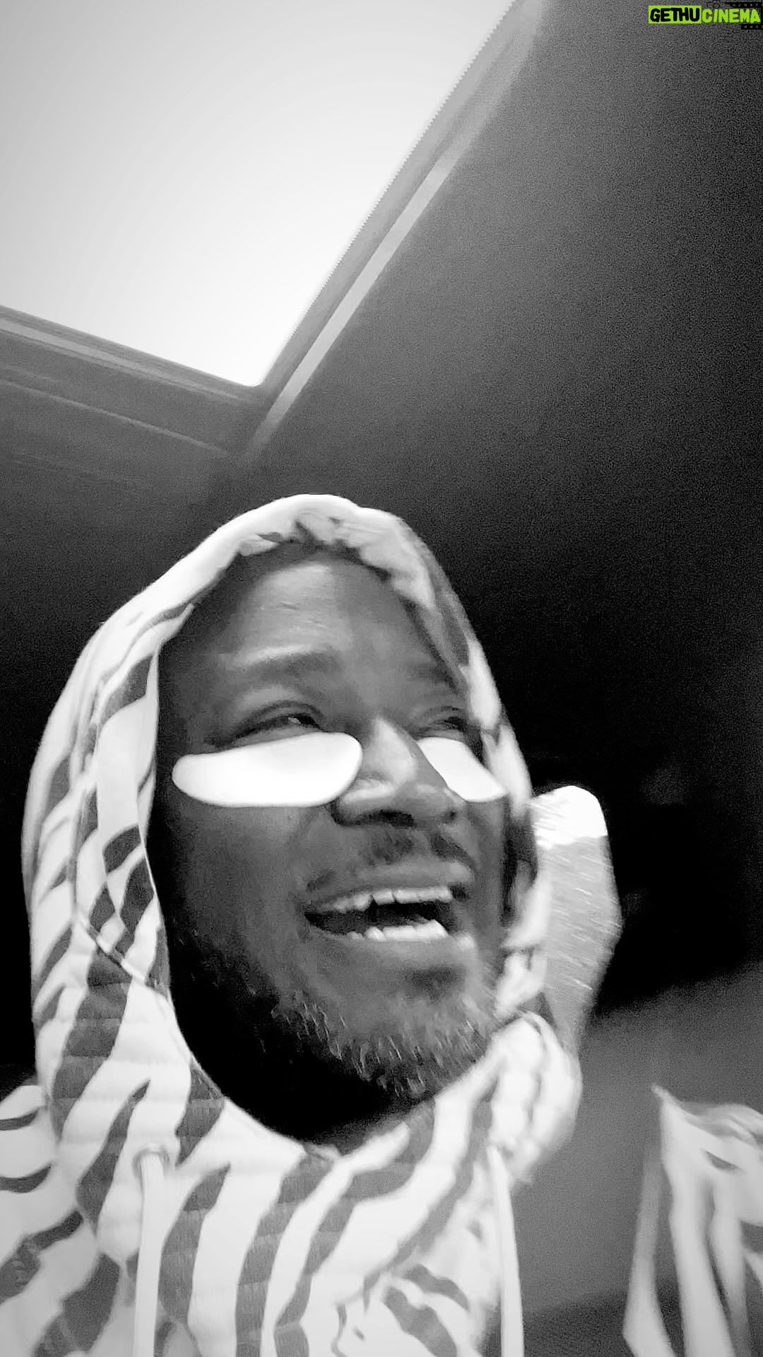 Taye Diggs Instagram - Don’t let the rain get u down. STATISTICALLY.