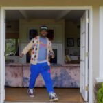 Taye Diggs Instagram - Hey MTV! Welcome to my crib! 🏡 Catch me on an all-new episode of #MTVCribs with two episodes tonight starting at 9:30p!