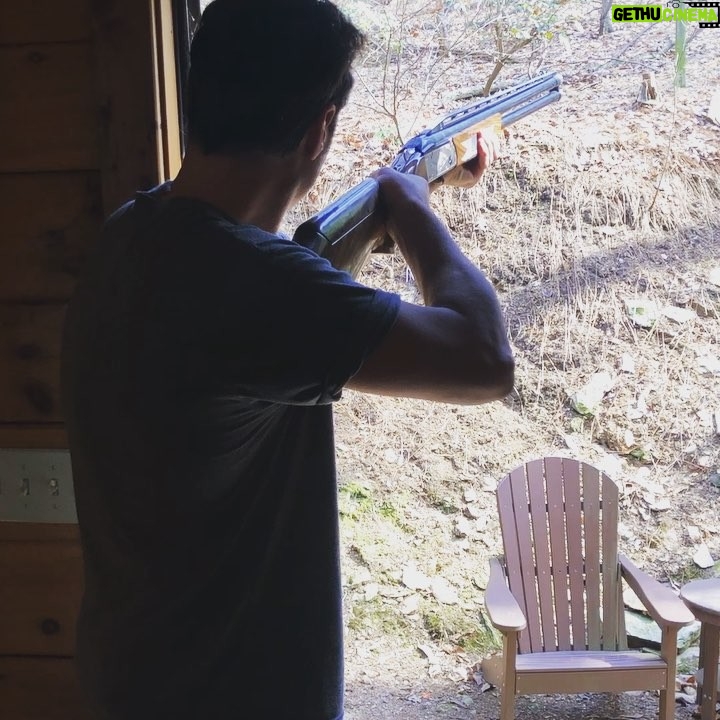 Taylor Kinney Instagram - Got caught up in the Country trying to teach Diddly how to shotgun. #diddlydo