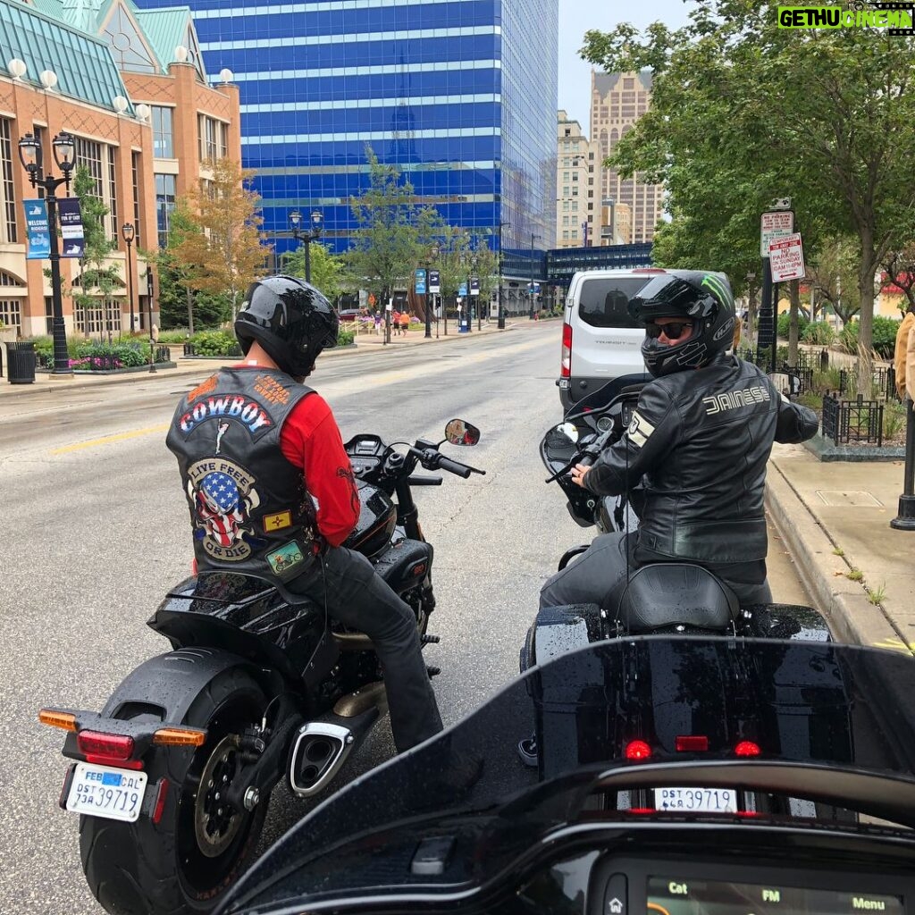 Taylor Kinney Instagram - Thanks Milwaukee and everyone involved at #harleydavidson for an epic weekend. #quitthecrew #findyourfreedom @harleydavidson