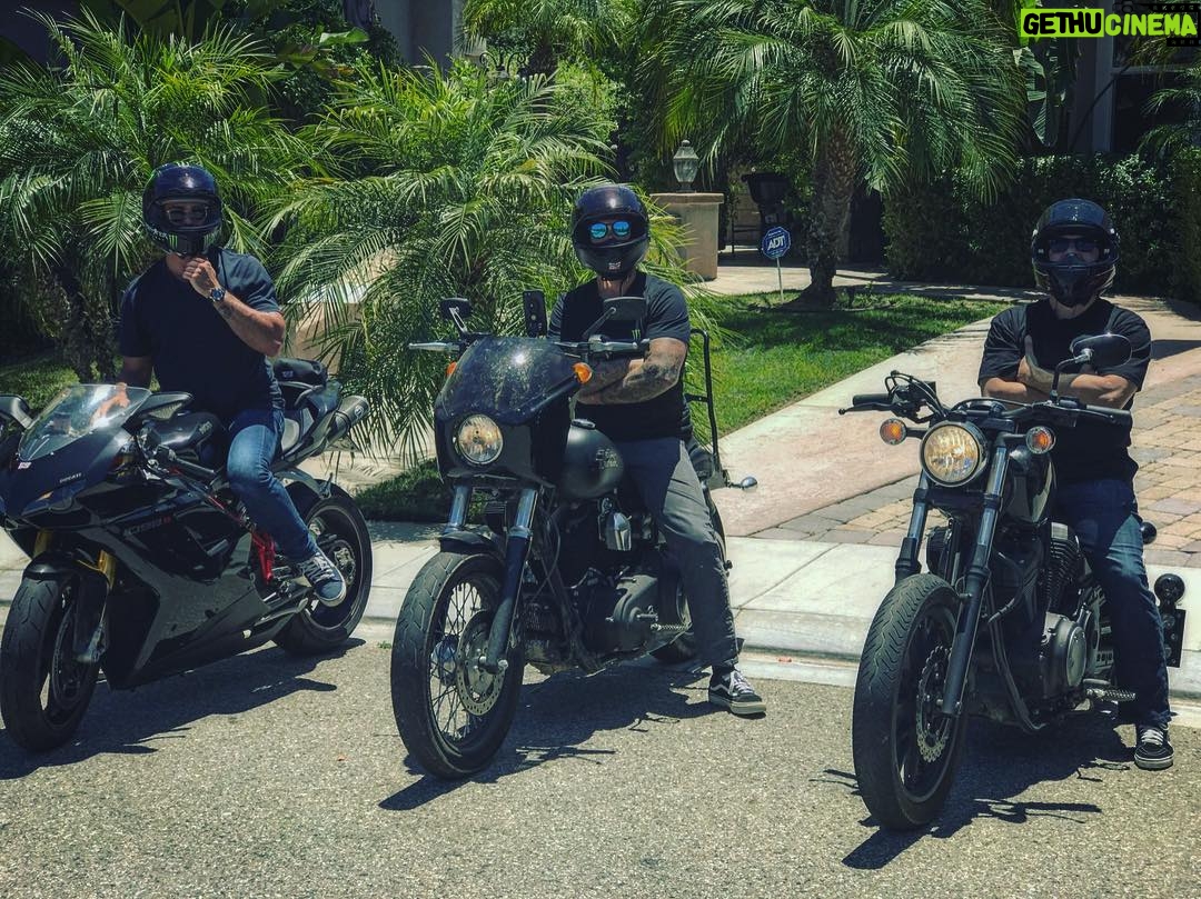 Taylor Kinney Instagram - Few degenerate vagrants deserving big treats and stuff. #quitthecrew @johnnylouch @toddmurrayphoto