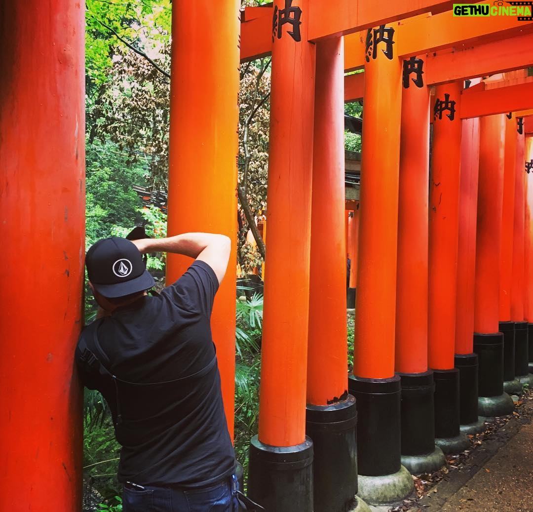Taylor Kinney Instagram - Slightly overweight, still stunning. Kyoto 2017. #quitthecrew Bralp always finds the magic