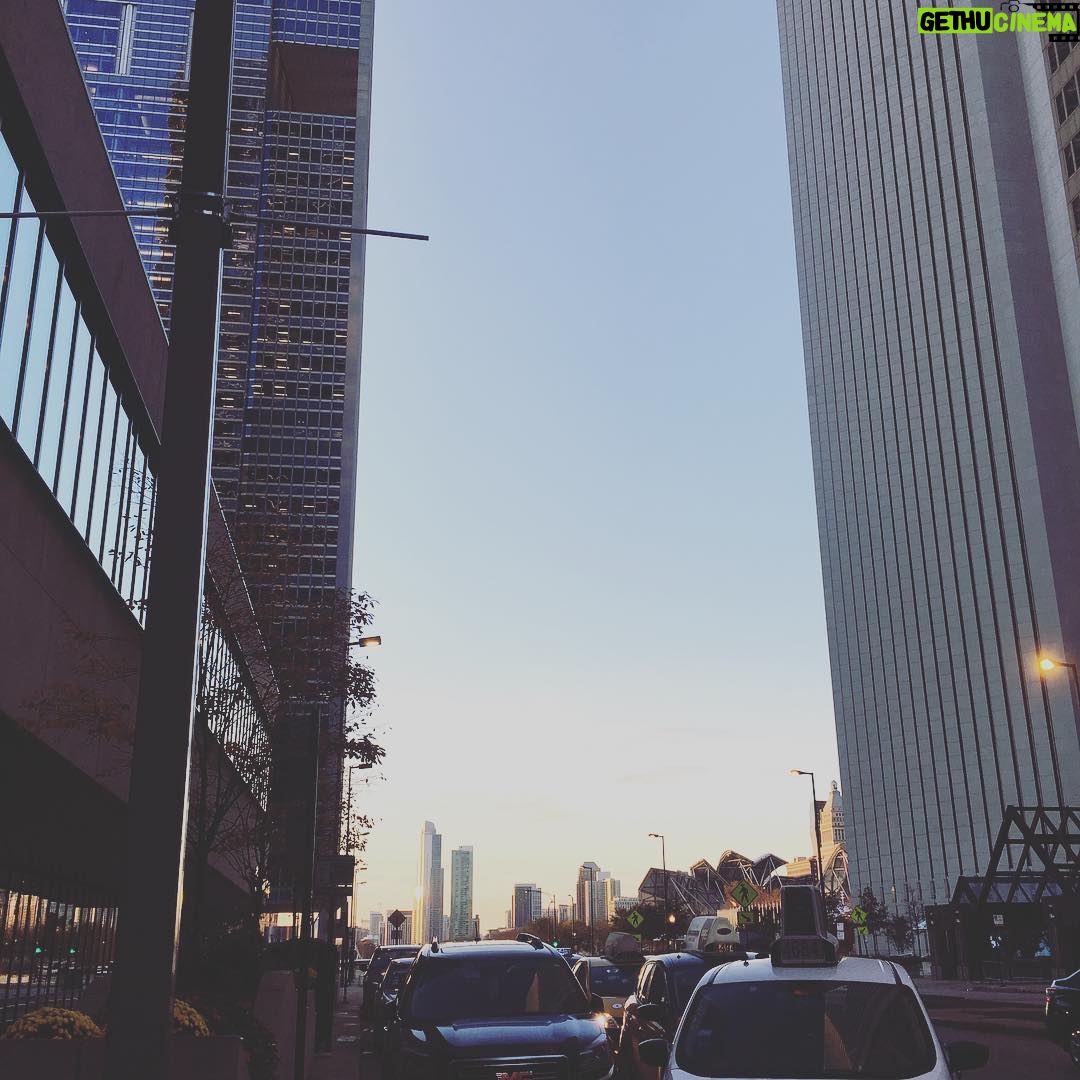 Taylor Kinney Instagram - Waiting for sunshine. /#chicagofire A#quitthecrew