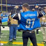 Taylor Lautner Instagram – LFG LIONS! My hero @kristinjuszczyk made this jacket, got it through snow storms, truck breakdowns and delivered to the sideline just in time for kickoff 🔥