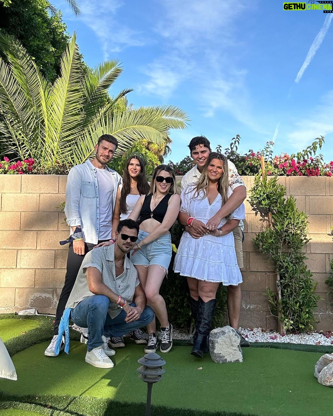 Taylor Lautner Instagram - Zero funs being had ðŸ¤