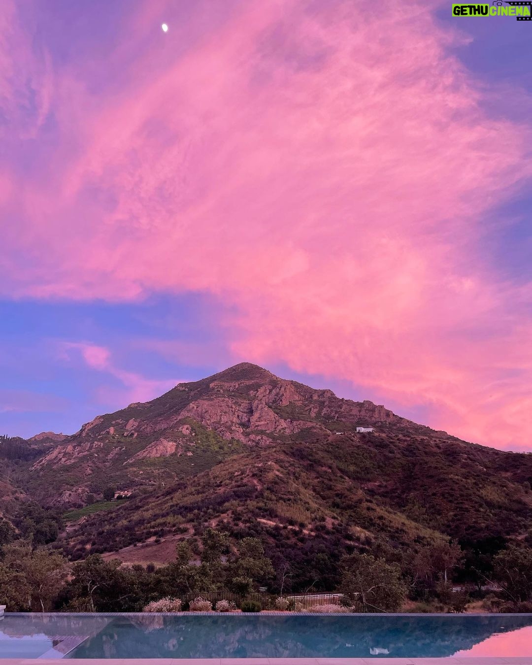Taylor Lautner Instagram - Pink skies got me feelin some type of way ππΈπ¦©