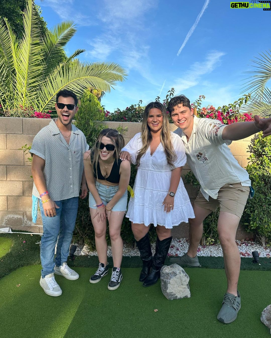 Taylor Lautner Instagram - Zero funs being had ðŸ¤