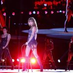 Taylor Swift Instagram - Melbourne, what do I even say to you after over 288,000 of you came and danced with us in the last 3 nights ??! That was unforgettable. You were on another LEVEL. Thank you for the memories. I’ll revisit the ones from this weekend often 🥲🫶 📷: @grahamdenholm / @gettyimages