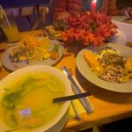 Taz Skylar Instagram - Ceviche, sopa seca, Fruta, Pasta de cacao, Semillas de Cacao, Chamcaca, Chia, Causas, Chicha negra, YUCAS!, Tiraditos, Fruta, Panko, Miel de Cusco, Maiz! Sopa Andina, LUCUMA! helado de Lucuma, Quinoa, Sorbet de Maracuya, Granadilla, Leche de tigre, Sushi Peruano, Hojas de coca, Palta, Aji, Zumo de maracuyá, Mencione la fruta por cierto?