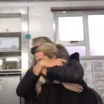Taz Skylar Instagram - If you watch the timelapse closely you’ll see @jessveasey giving me a big cuddle while the lovely @annie_makeupsa works her magic ❤️🤗 @onepiecenetflix South Africa
