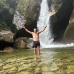 Taz Skylar Instagram - Christmas eve 2023: Wake up at 4 AM in Cuzco. Catch a car, then a train, then hike for hours to Machupicchu, then write out my NY resolutions while I look at the view, bus down, find a hotel and finish off under a cold waterfall. I LOVE PERU ❤️ Machupicchu, Cuzco, Perú