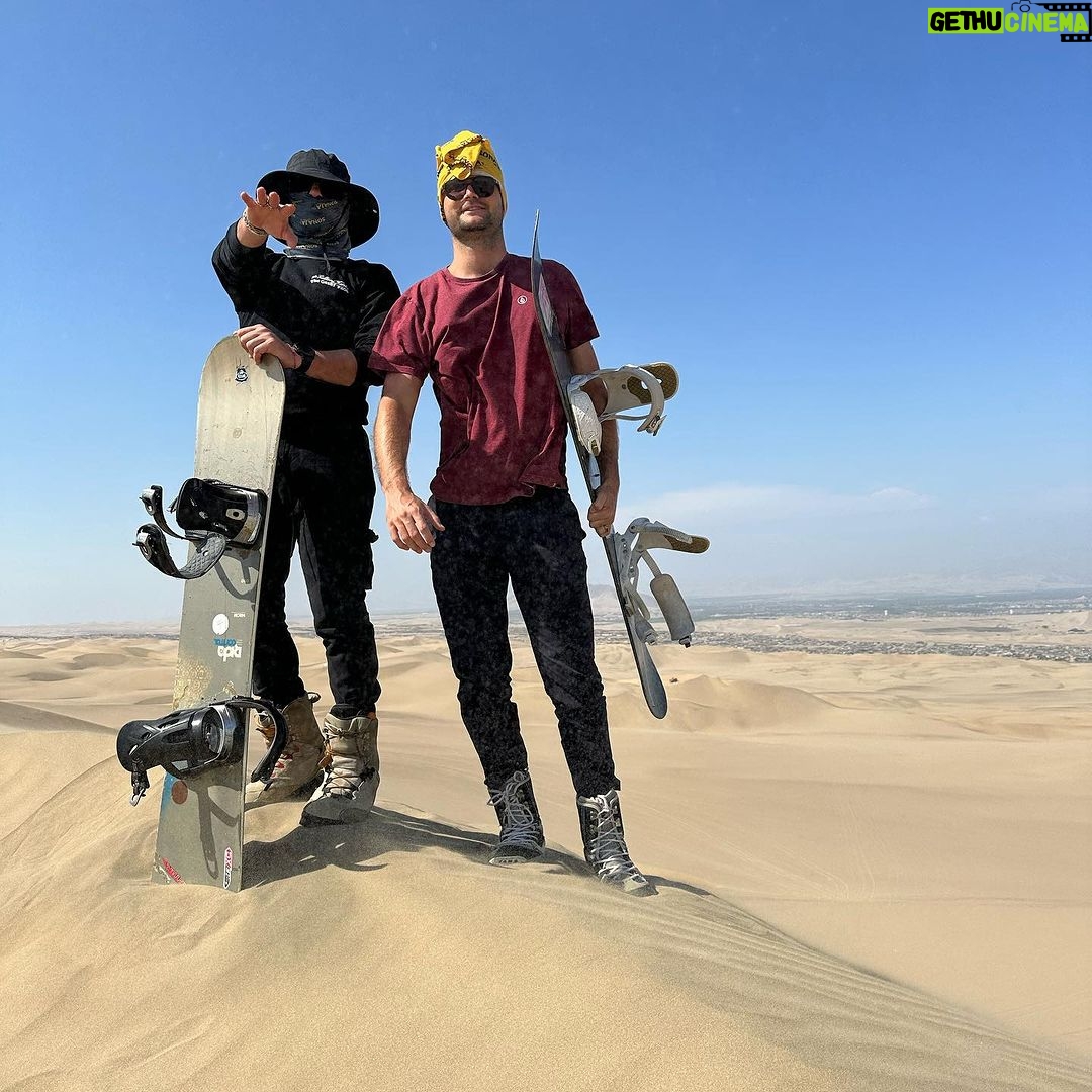 Taz Skylar Instagram - 🏝️ @vdpvincent Huacachina - Las Dunas