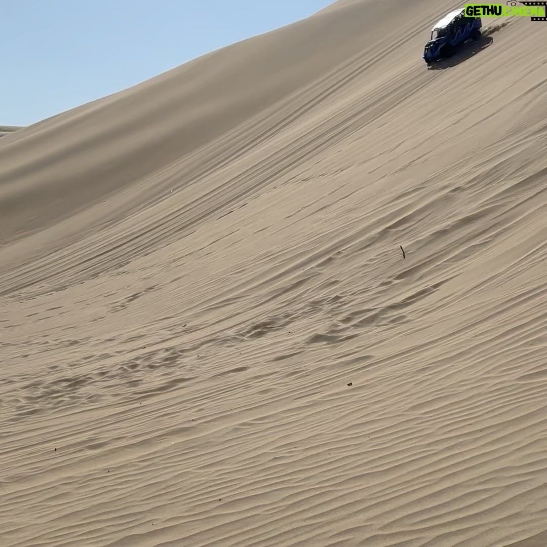 Taz Skylar Instagram - 🏝️ @vdpvincent Huacachina - Las Dunas