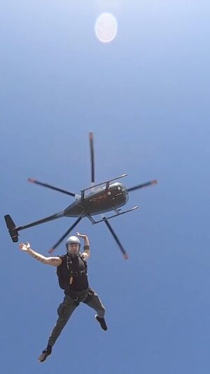 Taz Skylar Instagram - Soon come another day of this with @g00nbag #Skydiving #helicopterjump