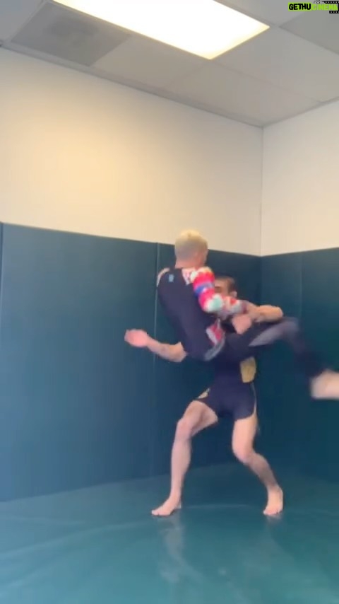 Taz Skylar - 46.3K Likes - @brendanfarnsworth1 teaching me some flying triangles @gracieuniversityhq 😜🫡🚀🦅🔺