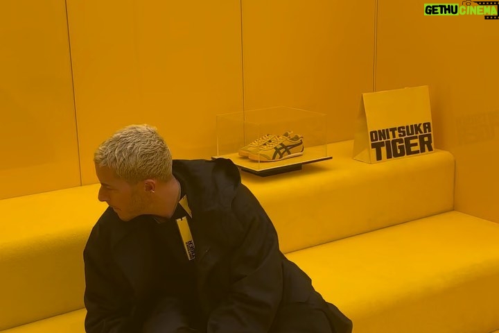 Taz Skylar Instagram - I always feel lucky to meet lovely people, doing cool things, in a kind way. Thanks for all the warmth 💛🌕 @onitsukatigerofficial Milan, Italy