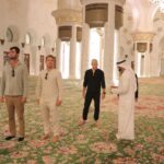 Taz Skylar Instagram - Chandeliers that weighed 12 tons & The largest carpet in the world, which had to be flown over by 4 separate aircrafts. Having the honor of walking barefooted on this, was a moment I’ll never forget. 🙏🏼 Thank you Abdul for your time and vibrant energy, while showing us around! Sheikh Zayed Mosque Abu Dhabi