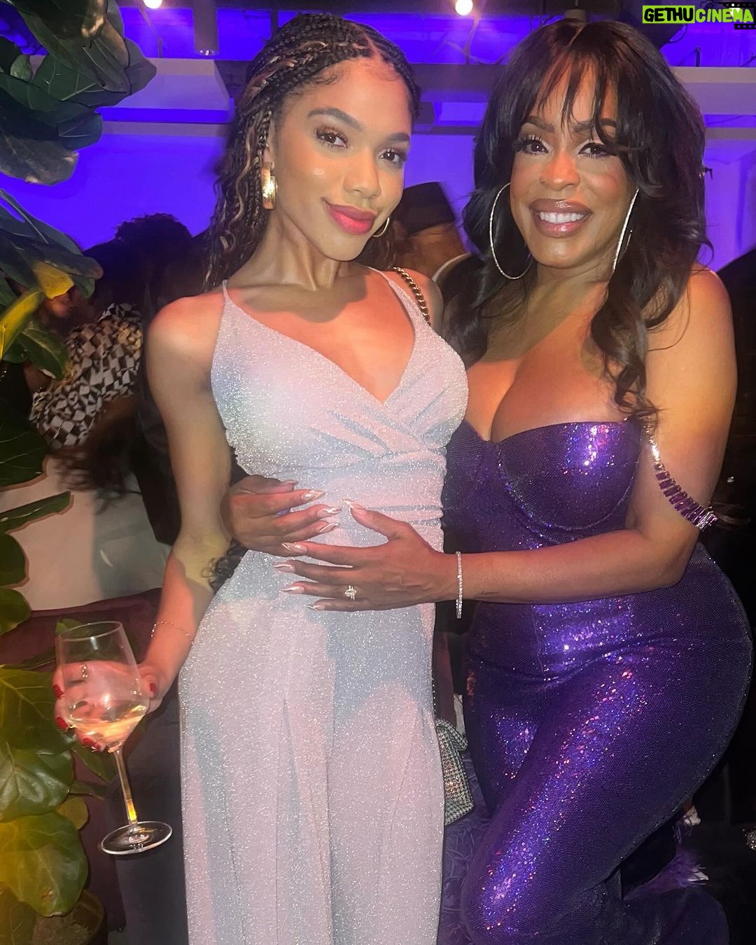 Teala Dunn Instagram - Such an incredible night 💗 thanks for having me @thecolorpurple Los Angeles, California