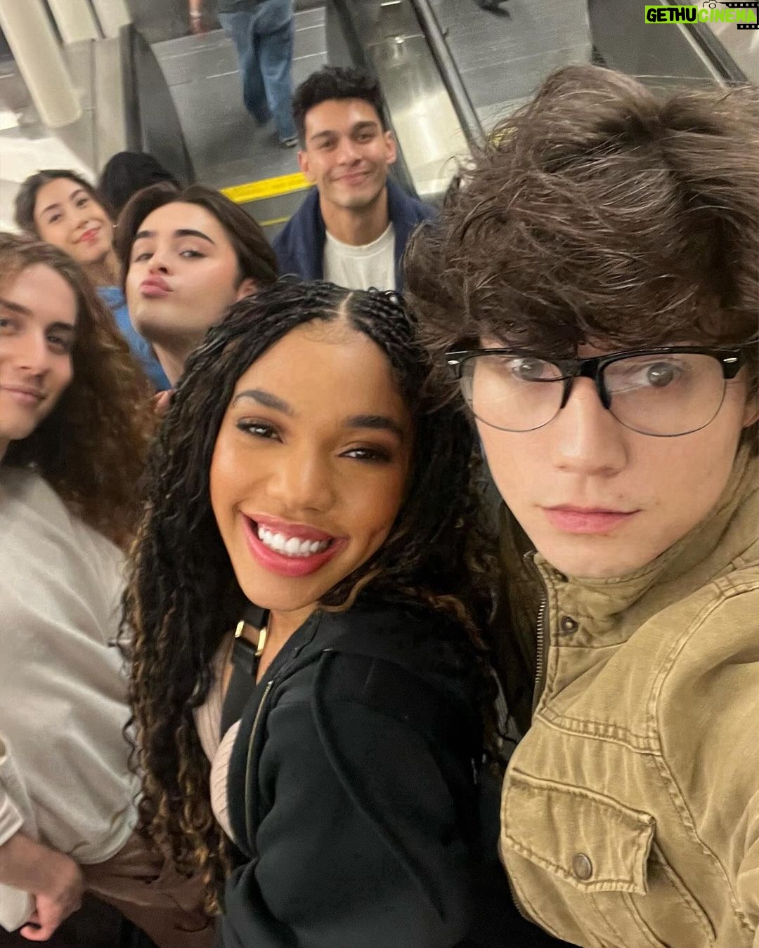 Teala Dunn Instagram - Had the best time with the besties! Thank you @horrornights @unistudios @joshclayden / @scrbltalent #universalhhn 👻🎃 Universal Studios Hollywood