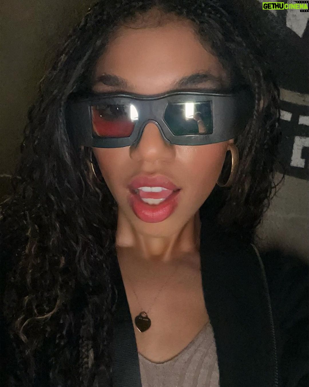 Teala Dunn Instagram - Had the best time with the besties! Thank you @horrornights @unistudios @joshclayden / @scrbltalent #universalhhn 👻🎃 Universal Studios Hollywood