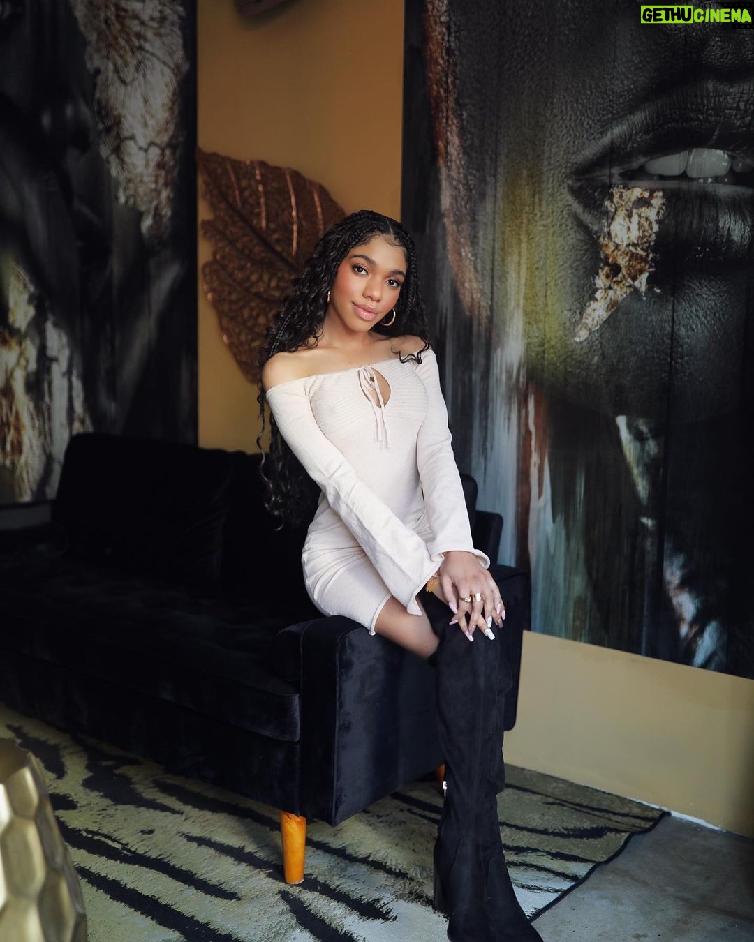 Teala Dunn Instagram - What’s your zodiac sign? 📸 @ashleyrobertsphotos