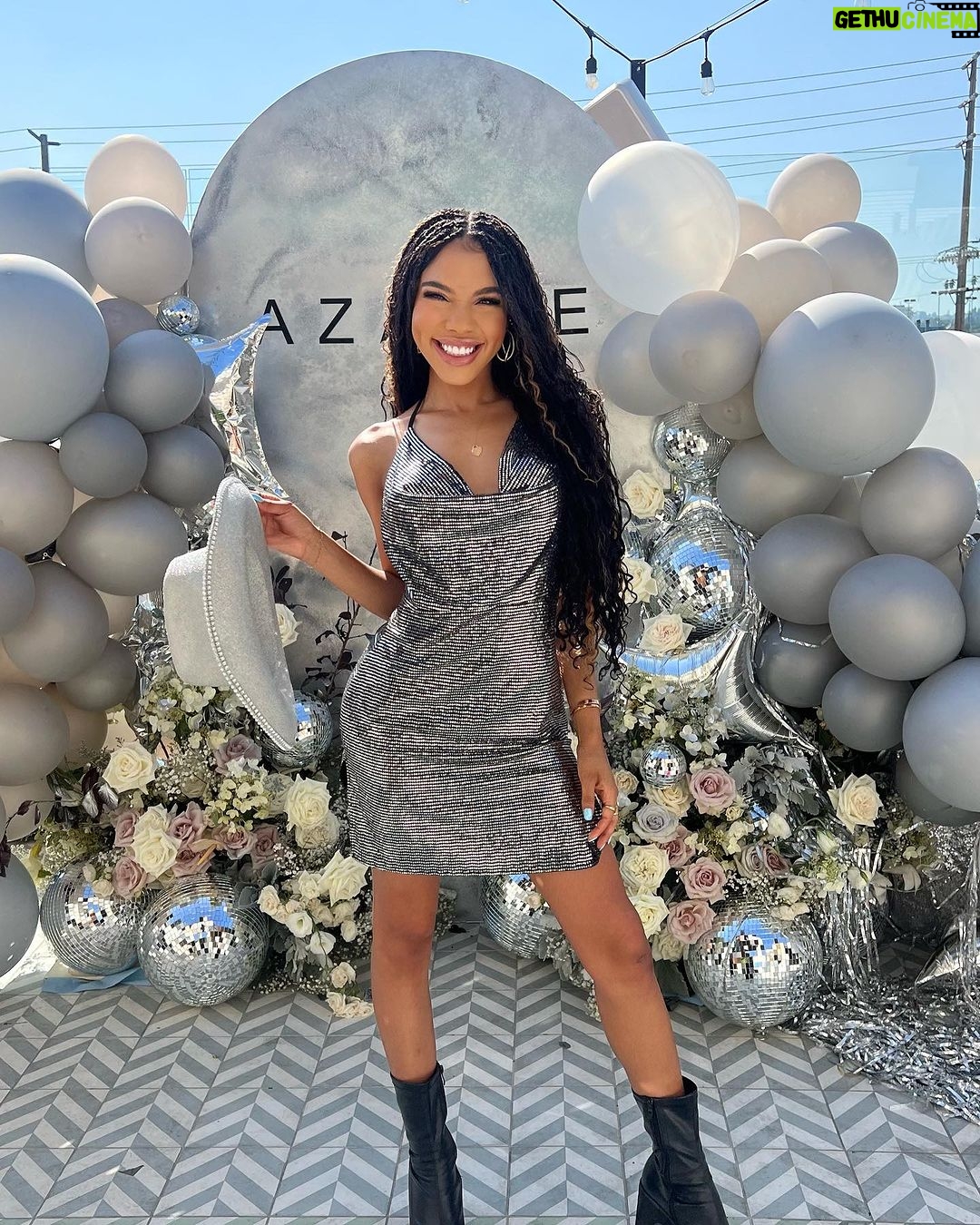 Teala Dunn Instagram - Queen B day š guess where Iām going tonight? šš