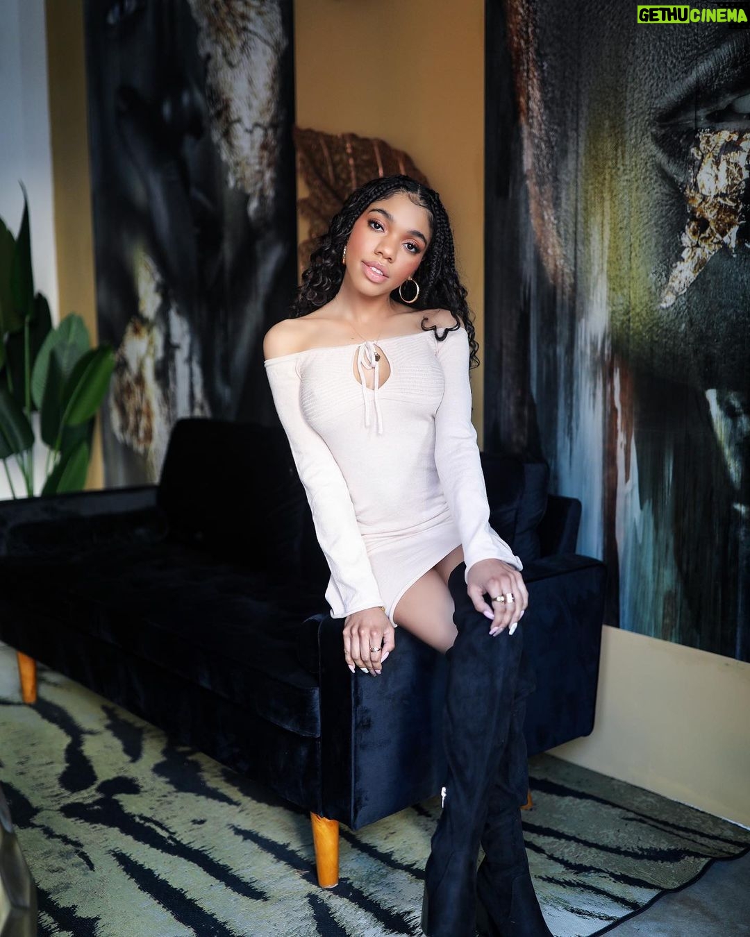 Teala Dunn Instagram - What’s your zodiac sign? 📸 @ashleyrobertsphotos