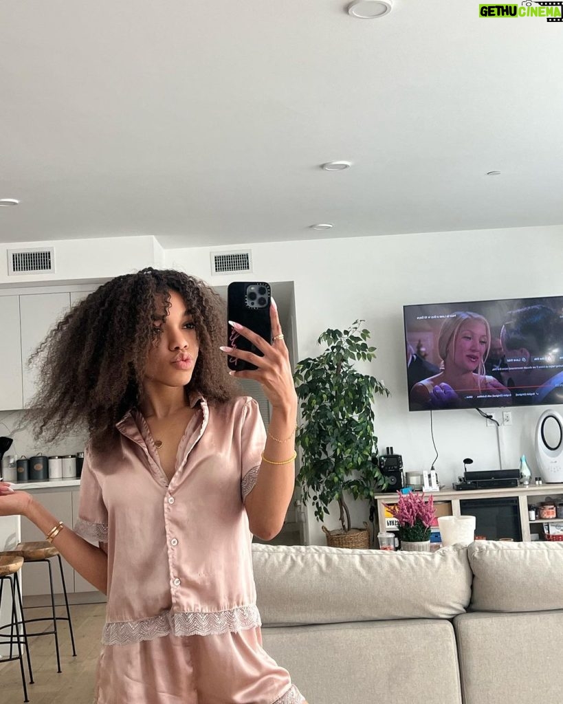 Teala Dunn Instagram - Curls for days ✨🥰 Beverly Hills, California