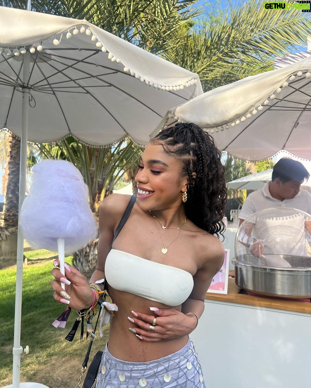 Teala Dunn Instagram - What a weekend 🌵🤍🎡 Palm Springs, California