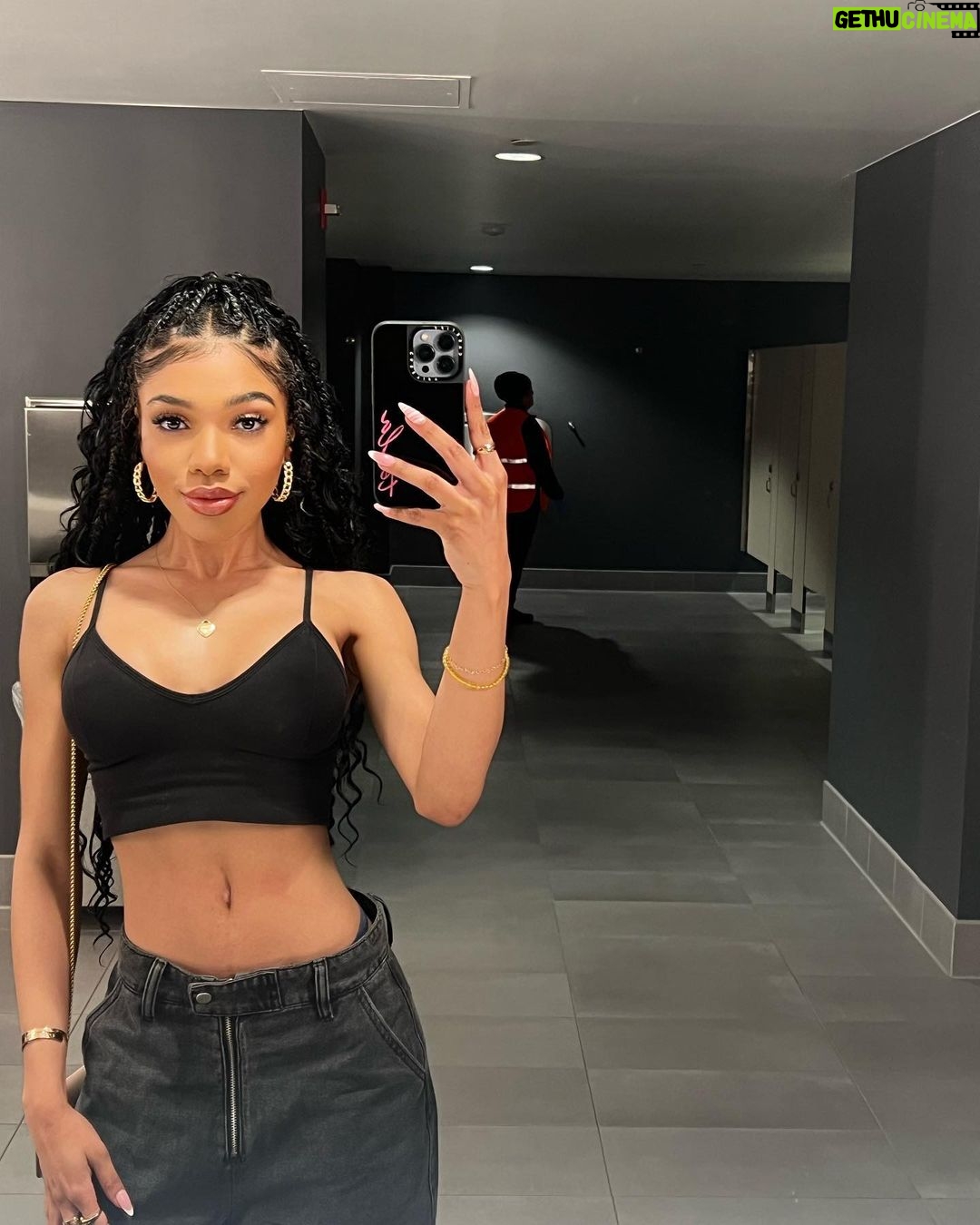 Teala Dunn Instagram - All eyes on you ❤️🔥 Los Angeles, California