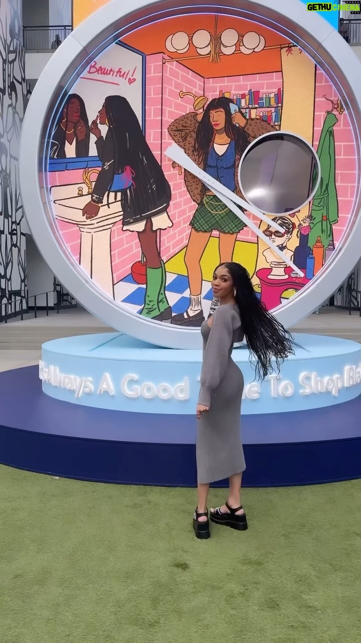 Teala Dunn Instagram - I had so much fun celebrating Walmart’s #BlackAndUnlimited Clock showcasing so many incredible Black-Led brands! #WalmartPartner @walmart #BlackAndUnlimited
