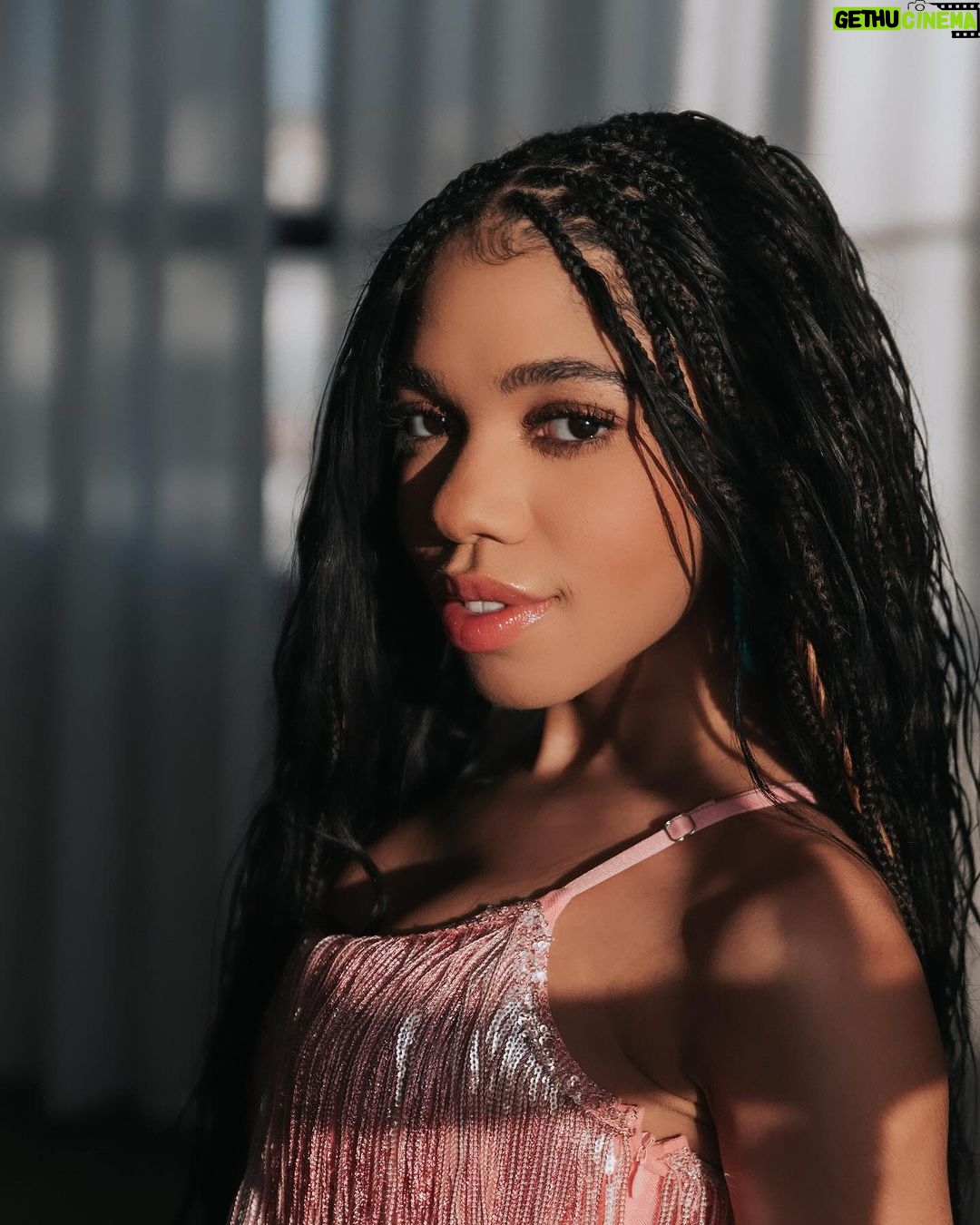 Teala Dunn Instagram - Happy Love day ♥️👄 📸 @yourfriendandre
