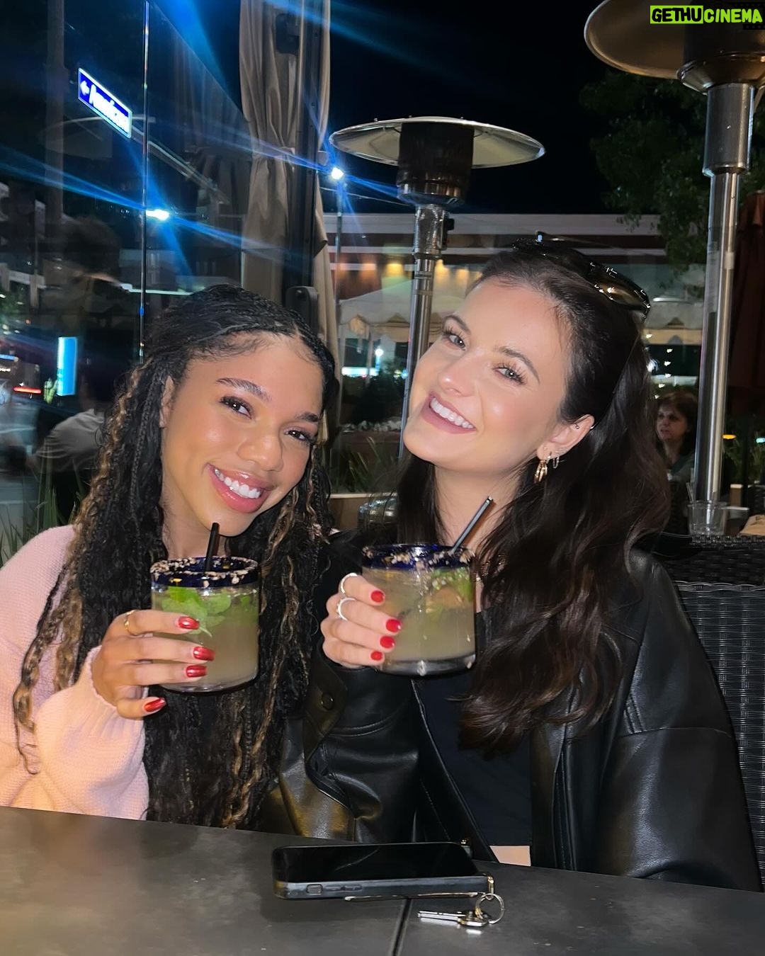 Teala Dunn Instagram - HAPPY BIRTHDAY BEST FRIEND!!! I love you to the moon and back! 🥰🎉 swipe to see us as little teens 😭🥹 Los Angeles, California