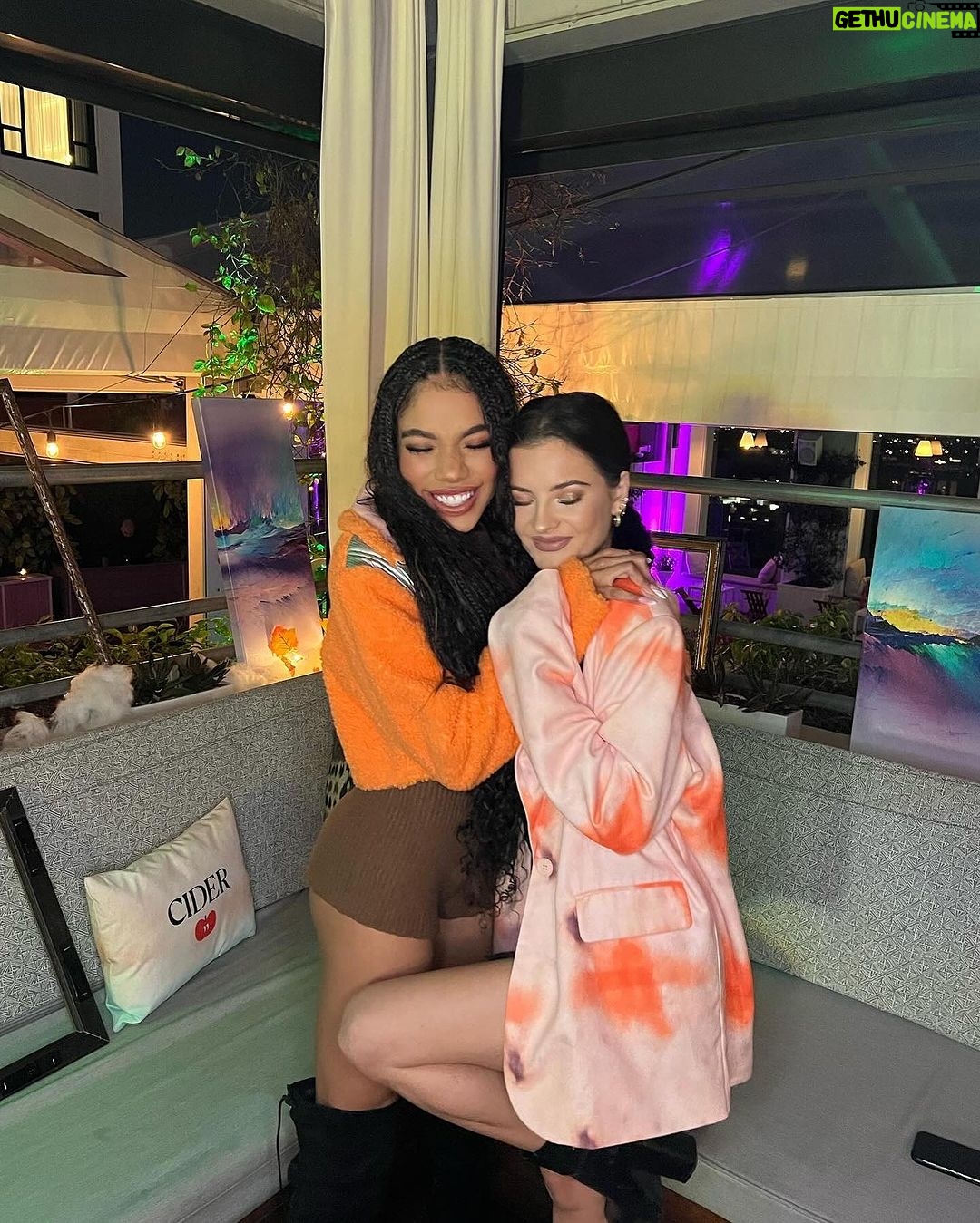 Teala Dunn Instagram - HAPPY BIRTHDAY BEST FRIEND!!! I love you to the moon and back! 🥰🎉 swipe to see us as little teens ðŸ˜ðŸ¥¹ Los Angeles, California