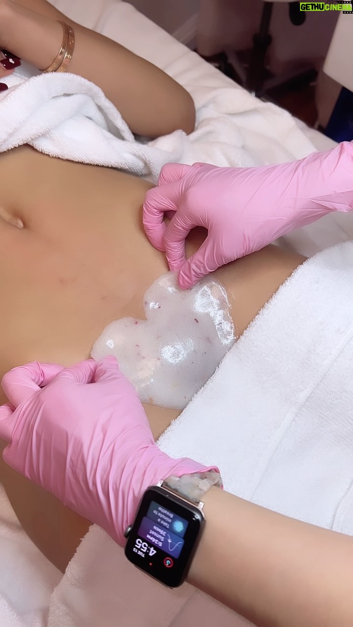 Teala Dunn Instagram - Always the best experience at @lafemmemedspa I got my monthly Coochie facial ♥️