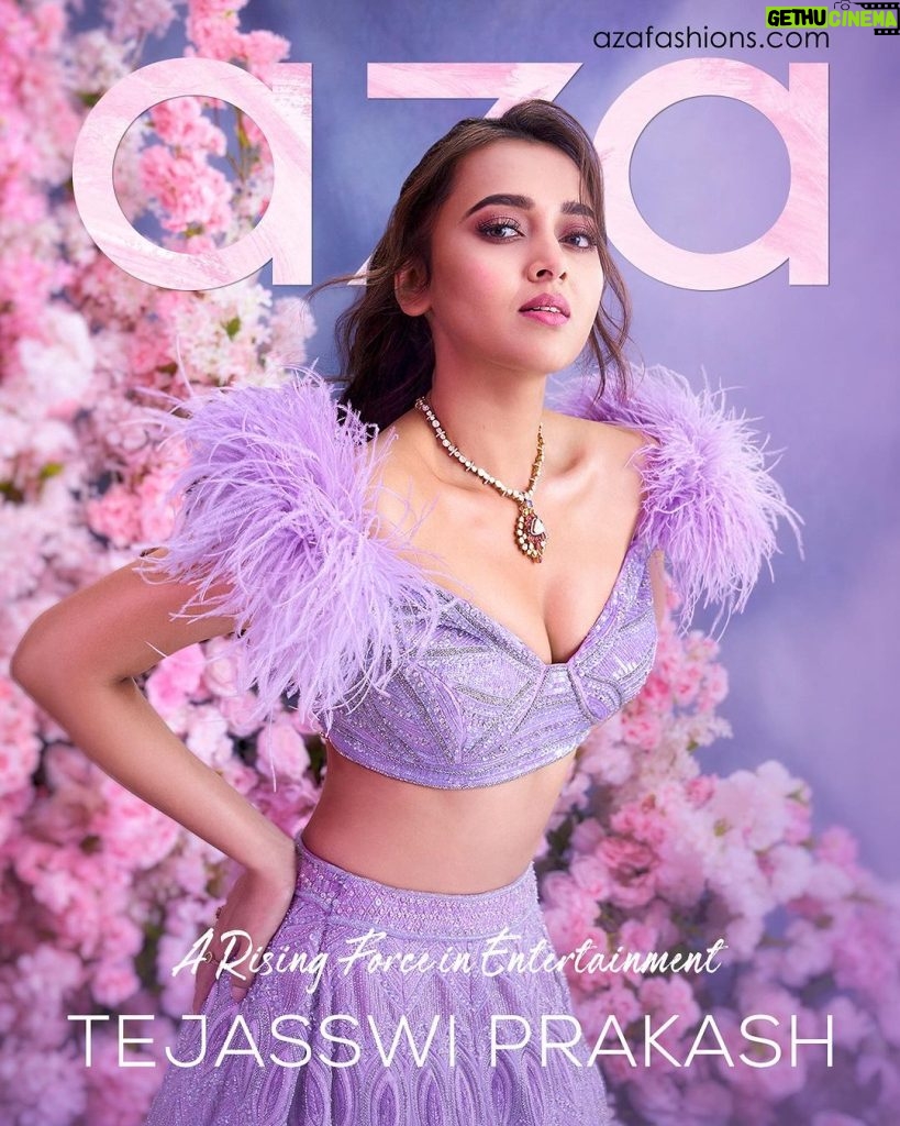 Tejasswi Prakash Instagram - Presenting @azafashions #CoverStory starring the talented @tejasswiprakash. She is the real deal. Naturally, she’s hugely famous. From winning Bigg Boss 15 to receiving a Filmfare nomination for her role in the Marathi film #MannKasturi Reto to playing the protagonist in the hit series, #Naagin6, Tejasswi has successfully tapped into movies, soaps, and reality TV. And yet, she reminds you of that popular friend everyone feels close to because she’s so genuine and down to Earth. In 2022, #TejasswiPrakash secured the 8th position in Eastern Eye’s list of Top 50 Asian Celebrities in the World for her contribution to Indian media. Of course, the potent combination of talent, beauty and hard work has made her a beloved star. But in an era dominated by carefully curated Instagram feeds portraying a coveted lifestyle, authenticity is refreshing. It’s precisely this no-façade-attitude that has given her one of the most loyal fanbases in the industry. Read along as the stunning actor opens up about her childhood in Mumbai, her experiences on set, and her dream wedding (link in bio): https://www.azafashions.com/coverstory/tejasswi-prakash Designer: @amitgt_officialpage Jewellery: @tjewelsbysonalijhaveri Editor: @devanginishar Photographer: @tejasnerurkarr Interview: @kajolshah_97 Creative Director: @amedithi Stylist: @sanssgram for @n2root Styling assistant: @styledby_simran Makeup Artist: @billymanik81 Hairstylist: @sheetal_f_khan Artist Publicist: @atulmishra6 Co-ordinated by: @nadiiaamalik #azafashions #azacoverstory #tejasswiprakash #amitgt