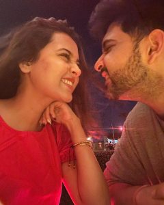 Tejasswi Prakash Instagram - Happy valentines sunny @kkundrra to all those who found love, never take it for granted… And to the ones looking, I hope you all get to experience love ,companionship, respect, team, solace, safe and fulfilment the way I do today… P.S. @kkundrra thank you for tonight ♥️ I love you . . . . . . . Outfit @madaboutfashion_kejal