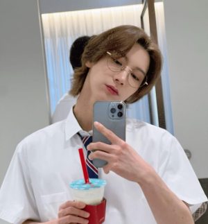 Ten Lee Instagram - 