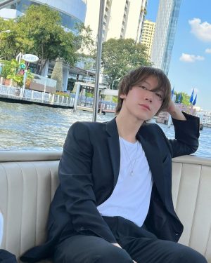 Ten Lee Instagram - 