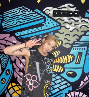 Ten Lee Instagram - PARIS ❤️