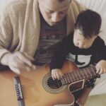 Terrence Howard Instagram – 🎸 lessons… Day 1
