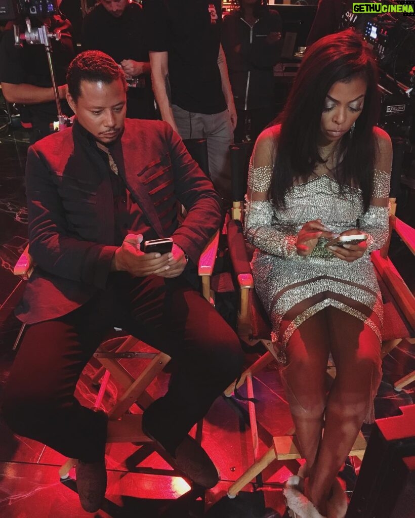 Terrence Howard Instagram - Don't forget to live tweet with us TONIGHT 9/8c. @empirefox @tarajiphenson #empire