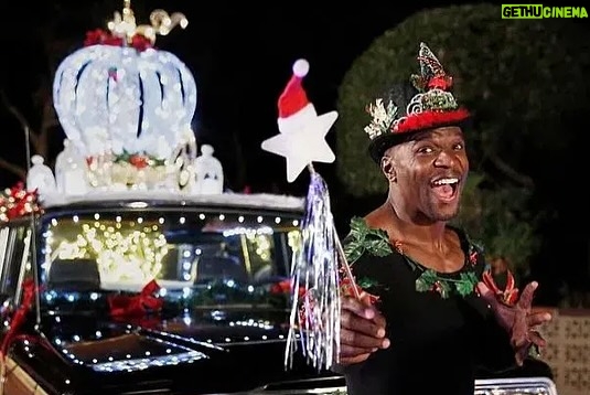 Terry Crews - 600.1K Likes - Mood. All. Weekend. 🎄🎅